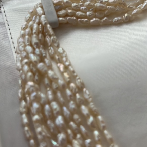 Vintage Japanese Freshwater Rice Pearl Necklace - Picture 10 of 14